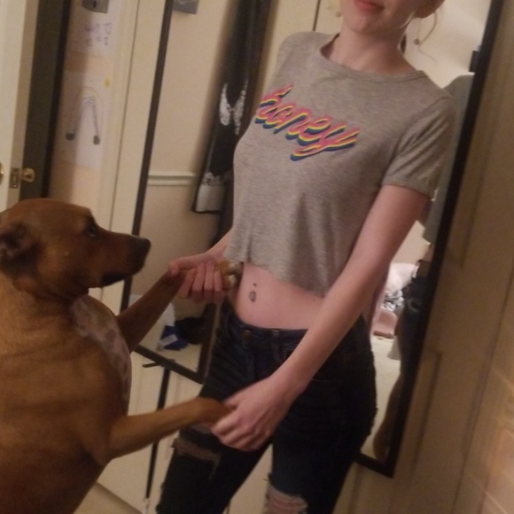 Crop top - Picture 1 of 3